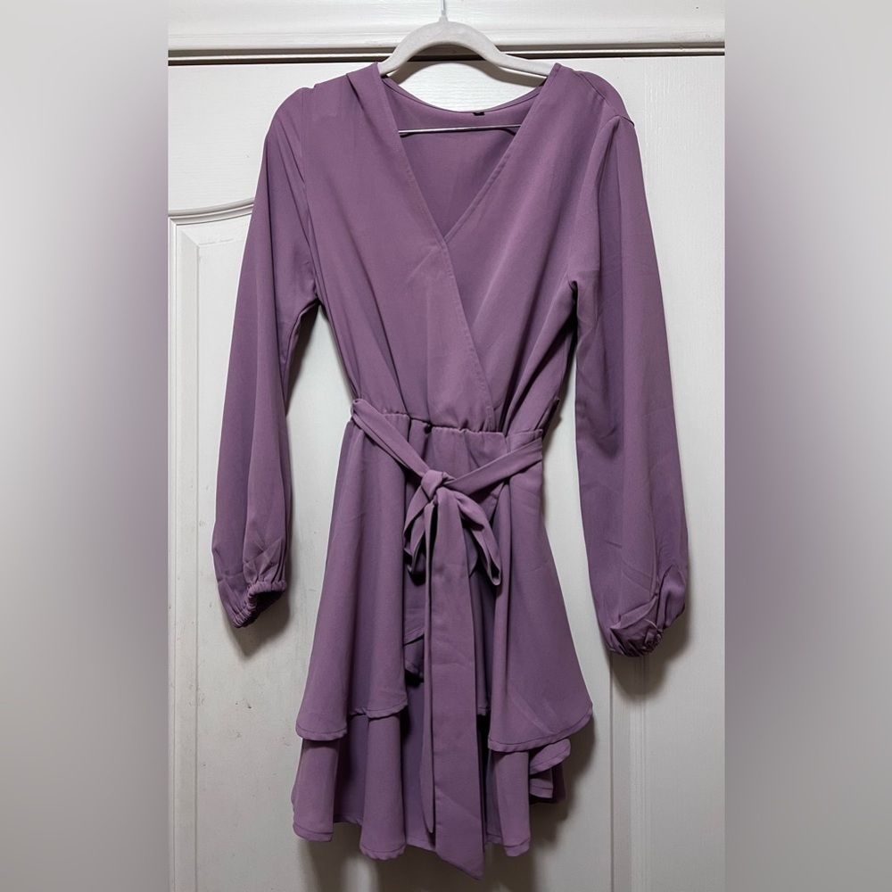 Ferlema Women's Sexy V Neck Ruffle Long Sleeve Tie Waist Swing Mini Wrap Dress - Picture 5 of 5